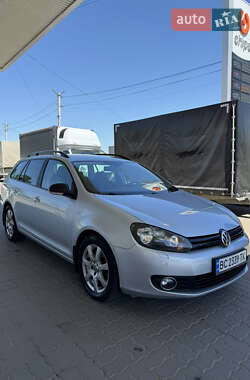Универсал Volkswagen Golf 2013 в Львове
