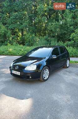 Хэтчбек Volkswagen Golf 2008 в Чернигове
