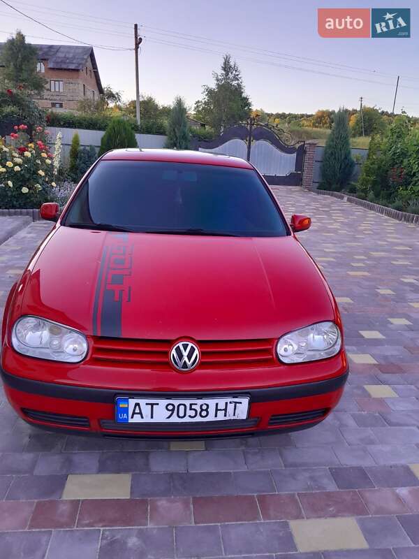 Volkswagen Golf 2000