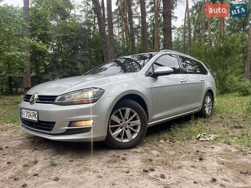 Универсал Volkswagen Golf 2014 в Василькове