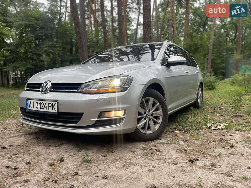 Универсал Volkswagen Golf 2014 в Василькове