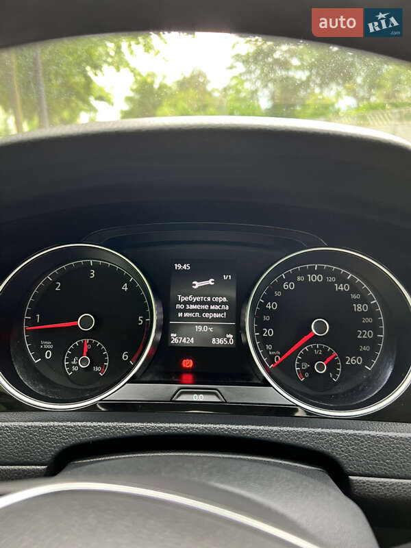 Універсал Volkswagen Golf 2015 в Івано-Франківську