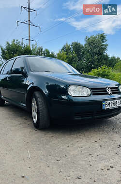 Хетчбек Volkswagen Golf 2002 в Сумах