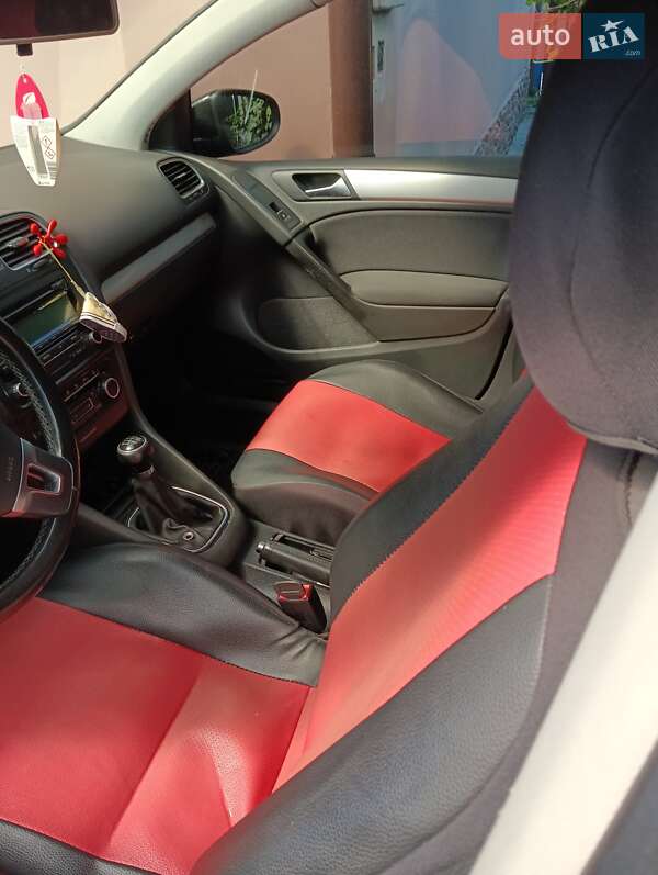Хэтчбек Volkswagen Golf 2010 в Днепре фото 6 Хэтчбек Volkswagen Golf 2010 в Днепре