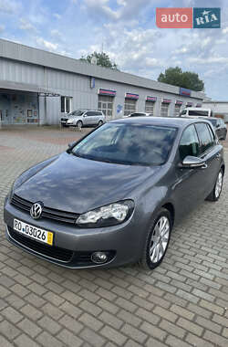 Хэтчбек Volkswagen Golf 2010 в Мукачево