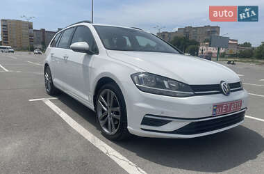 Универсал Volkswagen Golf 2019 в Каменец-Подольском