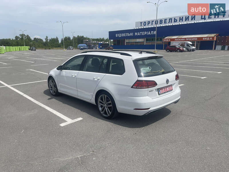 Універсал Volkswagen Golf 2019 в Кам'янець-Подільському