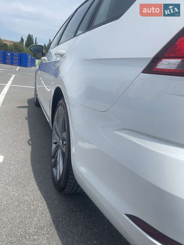Універсал Volkswagen Golf 2019 в Кам'янець-Подільському