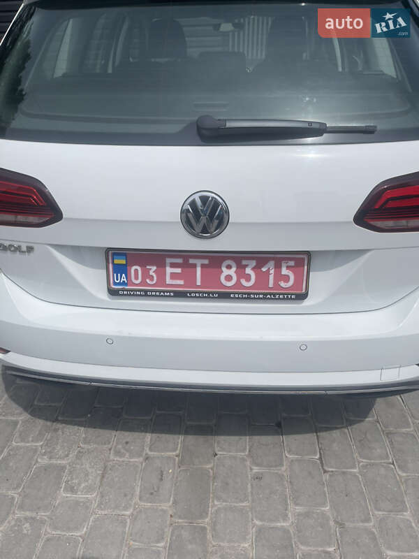 Універсал Volkswagen Golf 2019 в Кам'янець-Подільському