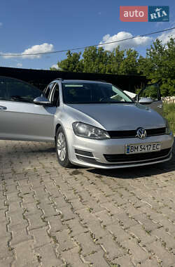 Універсал Volkswagen Golf 2014 в Глухові