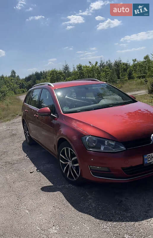 Універсал Volkswagen Golf 2015 в Сарнах