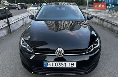 Универсал Volkswagen Golf 2016 в Киеве