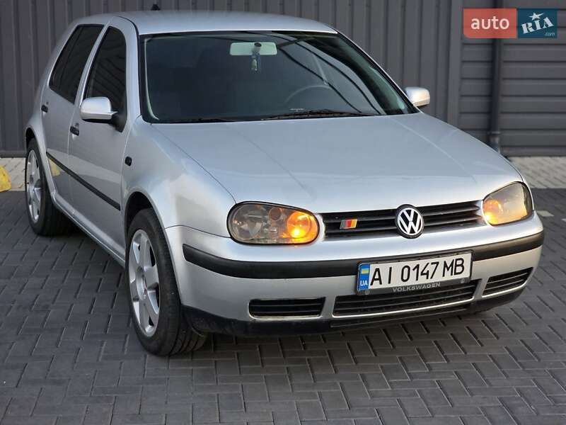 Volkswagen Golf 2000