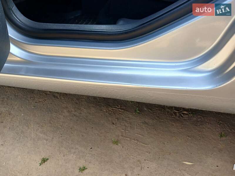 Універсал Volkswagen Golf 2007 в Чернігові