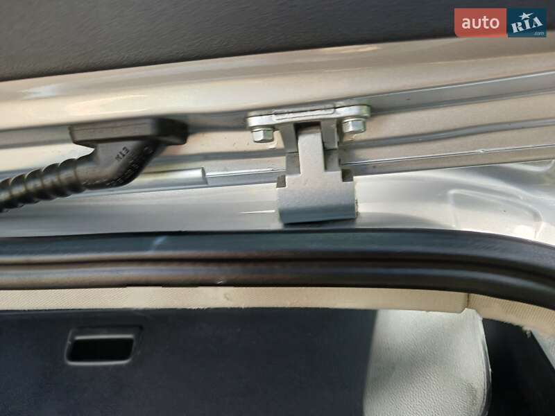 Універсал Volkswagen Golf 2007 в Чернігові