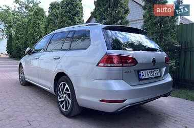 Універсал Volkswagen Golf 2018 в Броварах