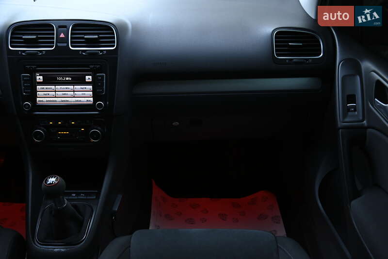 Хетчбек Volkswagen Golf 2009 в Бердичеві