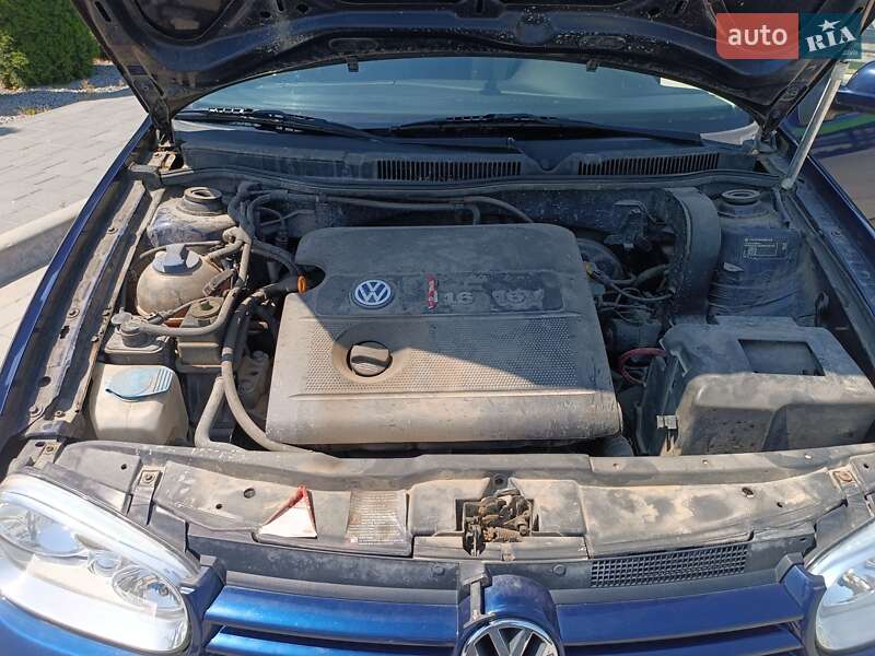 Хэтчбек Volkswagen Golf 2001 в Каменец-Подольском