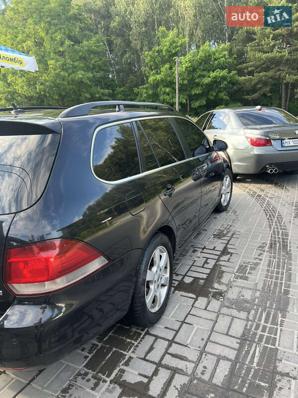 Універсал Volkswagen Golf 2009 в Славуті