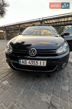 Универсал Volkswagen Golf 2010 в Днепре