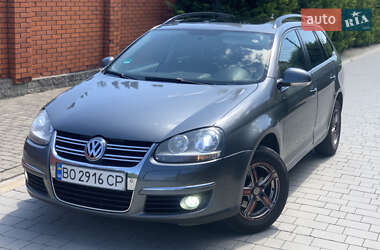 Универсал Volkswagen Golf 2009 в Житомире