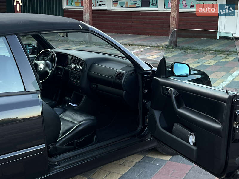 Кабриолет Volkswagen Golf 2001 в Бердичеве