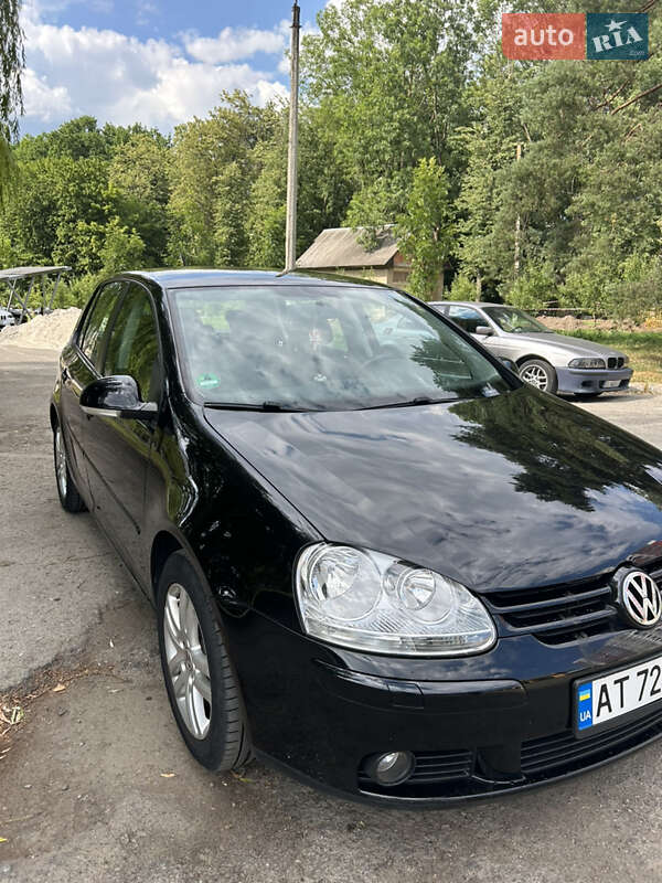 Хетчбек Volkswagen Golf 2007 в Івано-Франківську