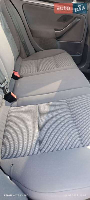 Универсал Volkswagen Golf 2009 в Бучаче