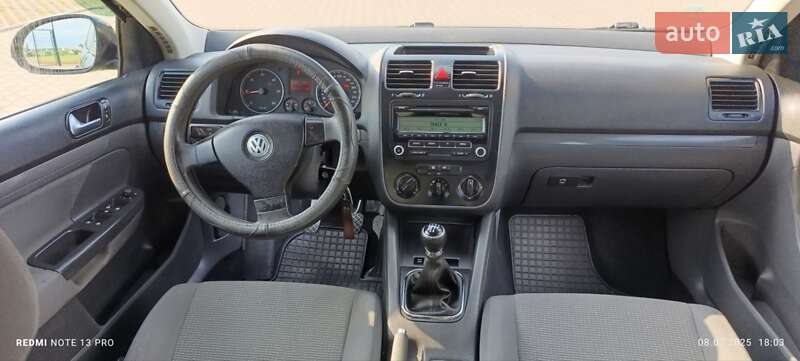 Универсал Volkswagen Golf 2009 в Бучаче