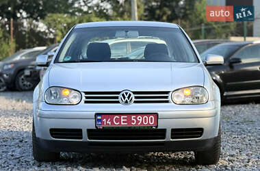 Хетчбек Volkswagen Golf 2003 в Вінниці