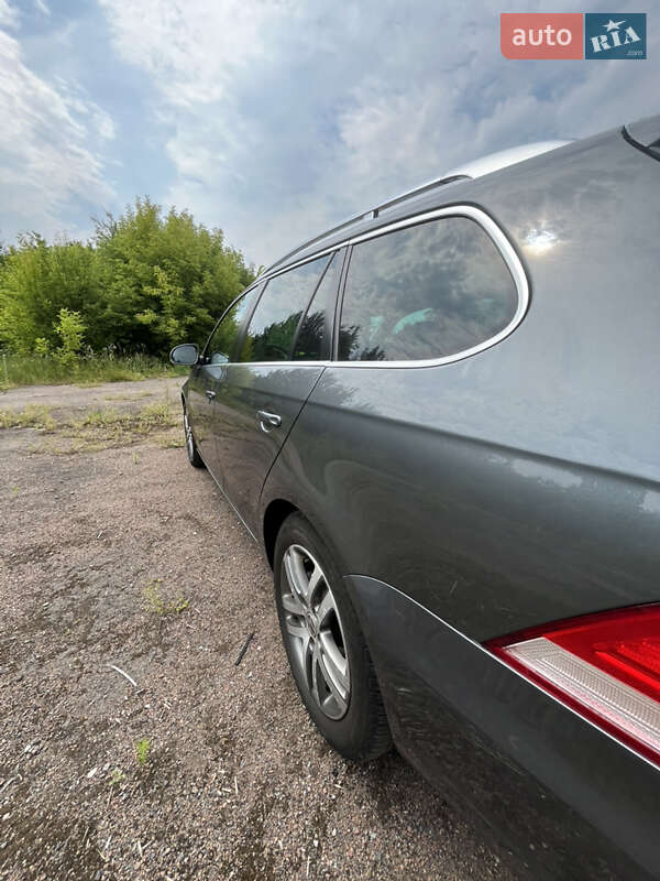 Універсал Volkswagen Golf 2009 в Харкові