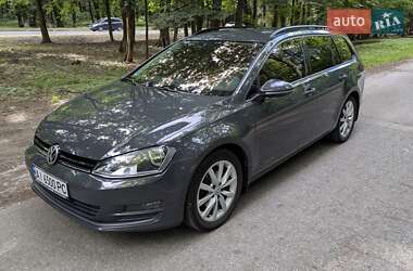 Универсал Volkswagen Golf 2015 в Березане