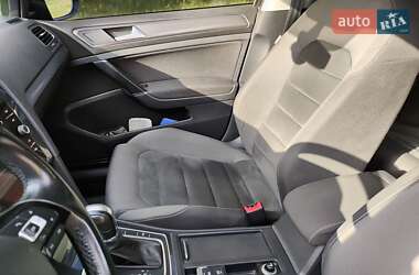 Универсал Volkswagen Golf 2017 в 