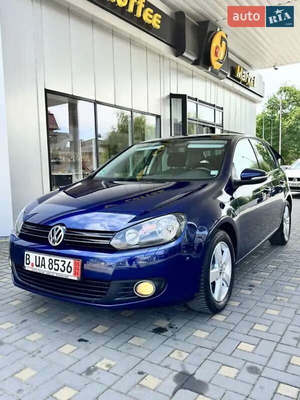 Хетчбек Volkswagen Golf 2010 в Тернополі