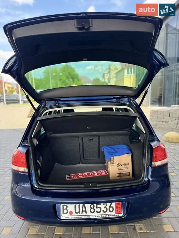 Хетчбек Volkswagen Golf 2010 в Тернополі