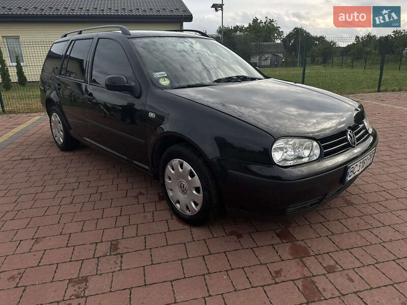 Volkswagen Golf 2001