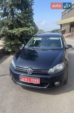 Універсал Volkswagen Golf 2012 в Києві