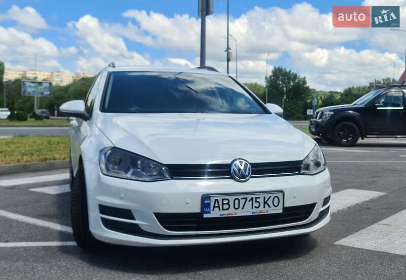 Универсал Volkswagen Golf 2013 в Виннице