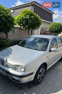 Хэтчбек Volkswagen Golf 1999 в Тульчине