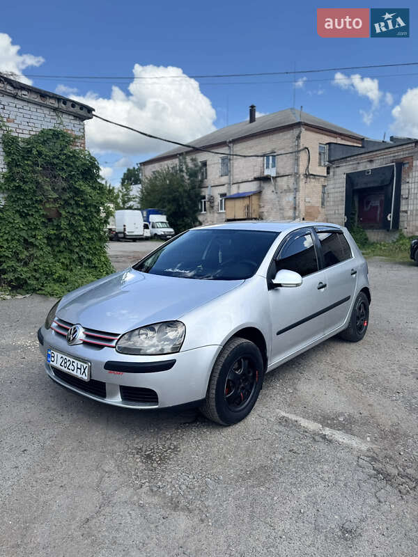 Volkswagen Golf 2004