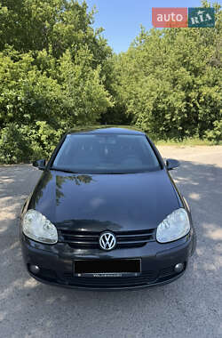 Хетчбек Volkswagen Golf 2005 в Харкові