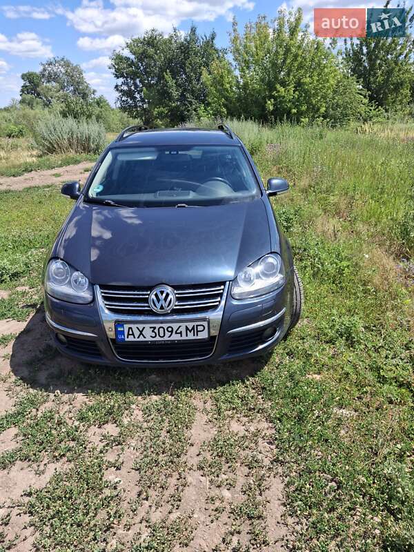 Универсал Volkswagen Golf 2009 в Харькове