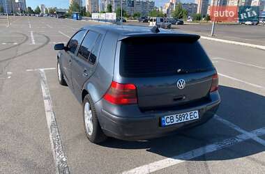 Хетчбек Volkswagen Golf 2000 в Києві