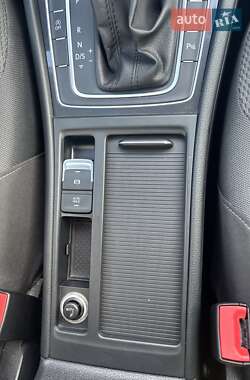 Универсал Volkswagen Golf 2018 в 