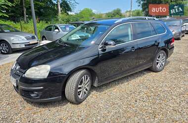 Универсал Volkswagen Golf 2009 в Калуше