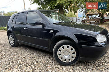 Хэтчбек Volkswagen Golf 2001 в Долине