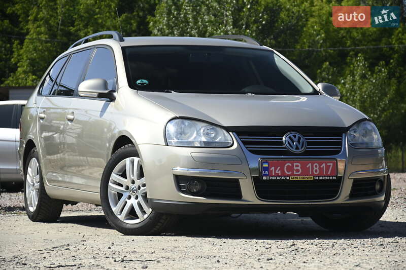 Універсал Volkswagen Golf 2008 в Бердичеві