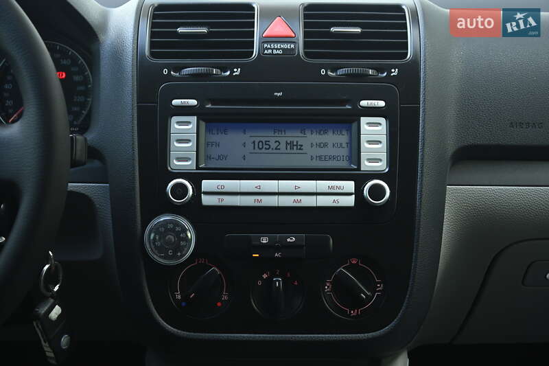 Універсал Volkswagen Golf 2008 в Бердичеві