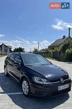 Универсал Volkswagen Golf 2019 в Львове
