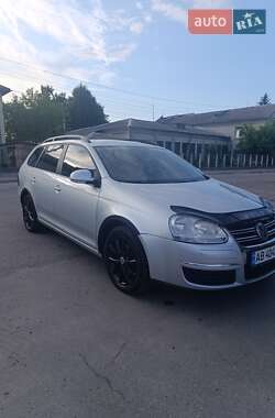 Универсал Volkswagen Golf 2008 в Казатине